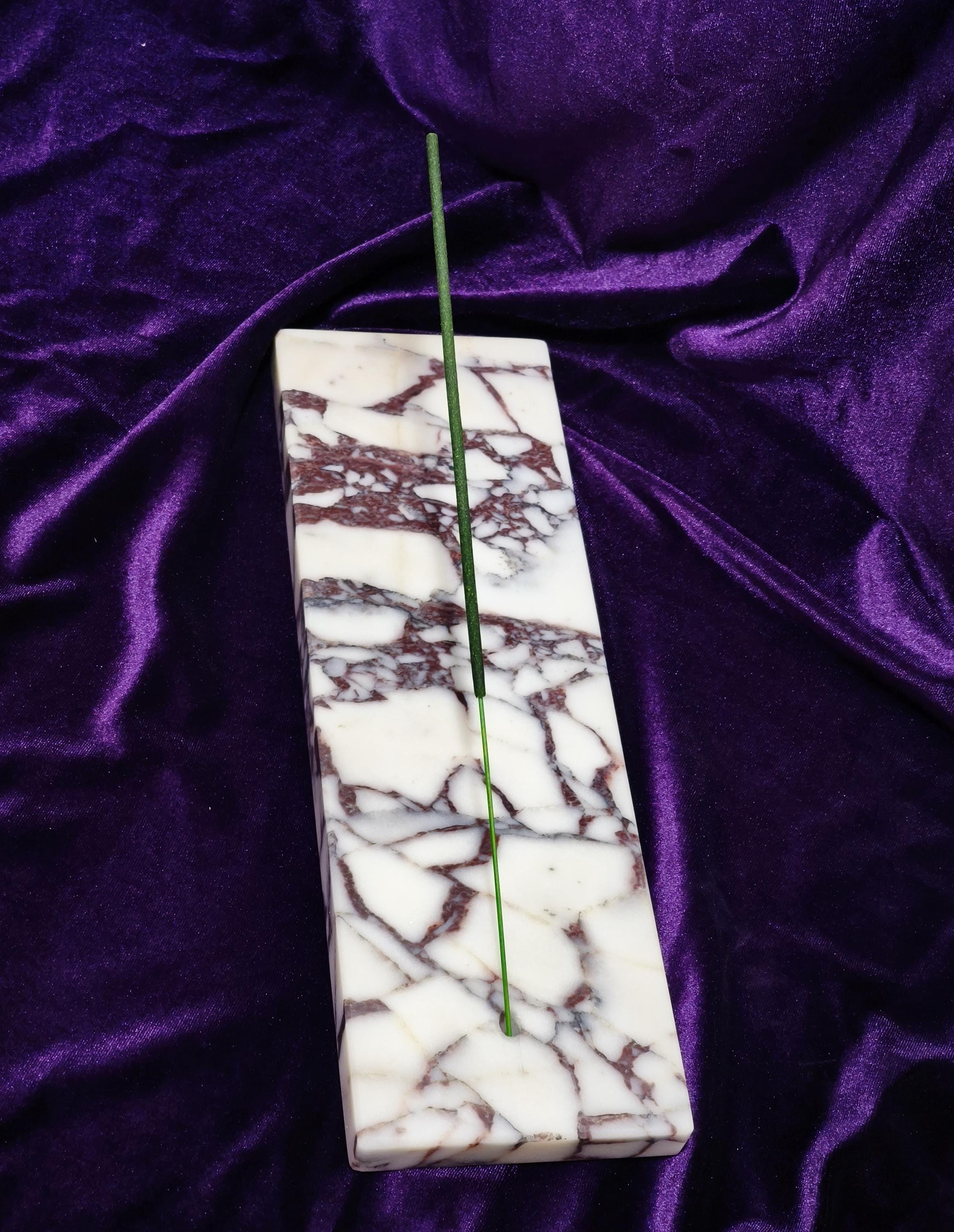 Timeless Elegance: Custom Calacatta Viola Marble Incense Holder