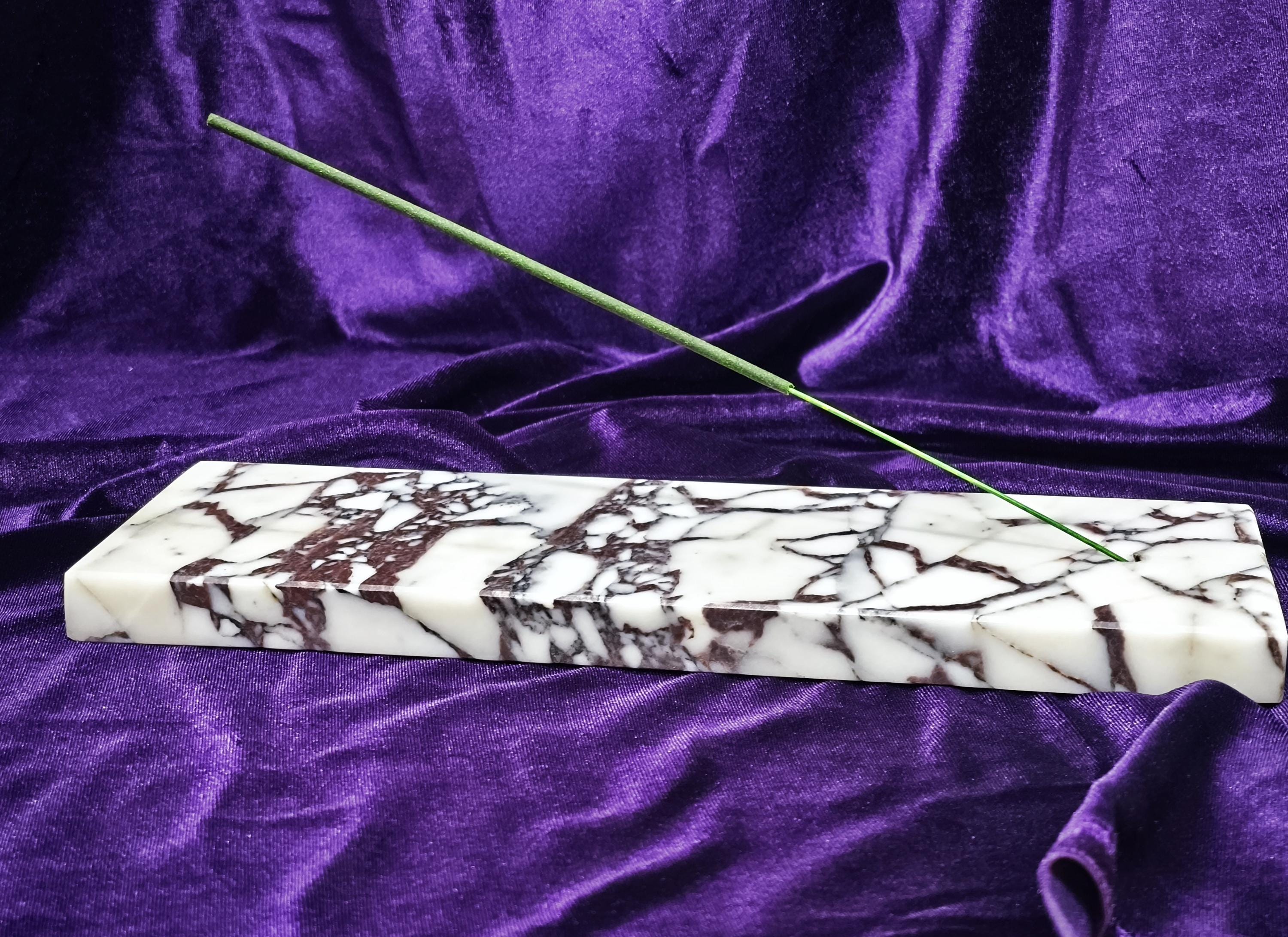 Timeless Elegance: Custom Calacatta Viola Marble Incense Holder