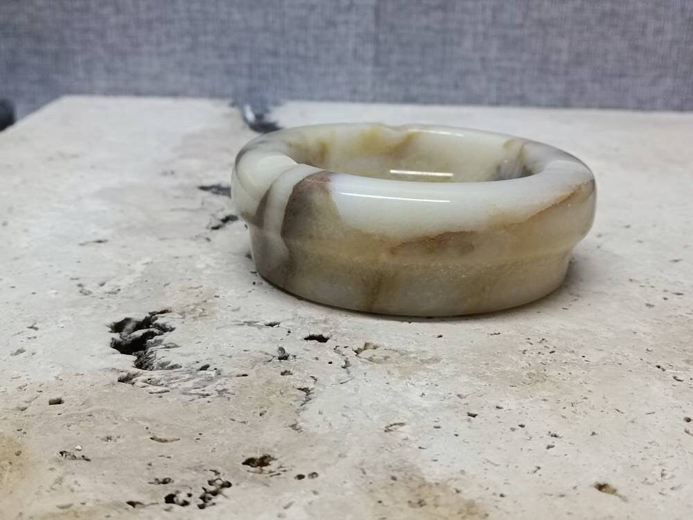Handmade Calacatta Viola Marble Ashtray