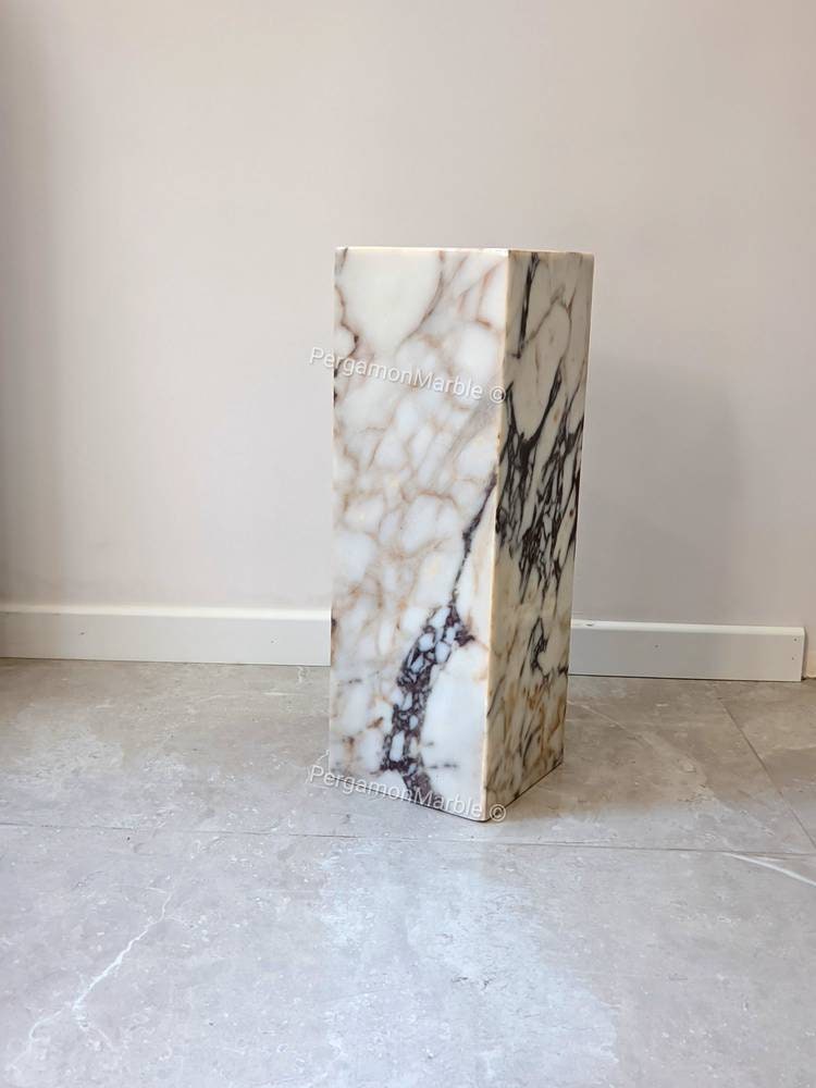 Handmade Calacatta Viola Marble Plinth: Cube Side Table