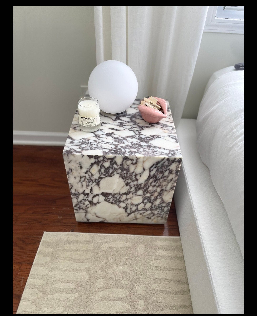 Handmade Calacatta Viola Marble Cube Side Table: Italian End Table (15.7'')