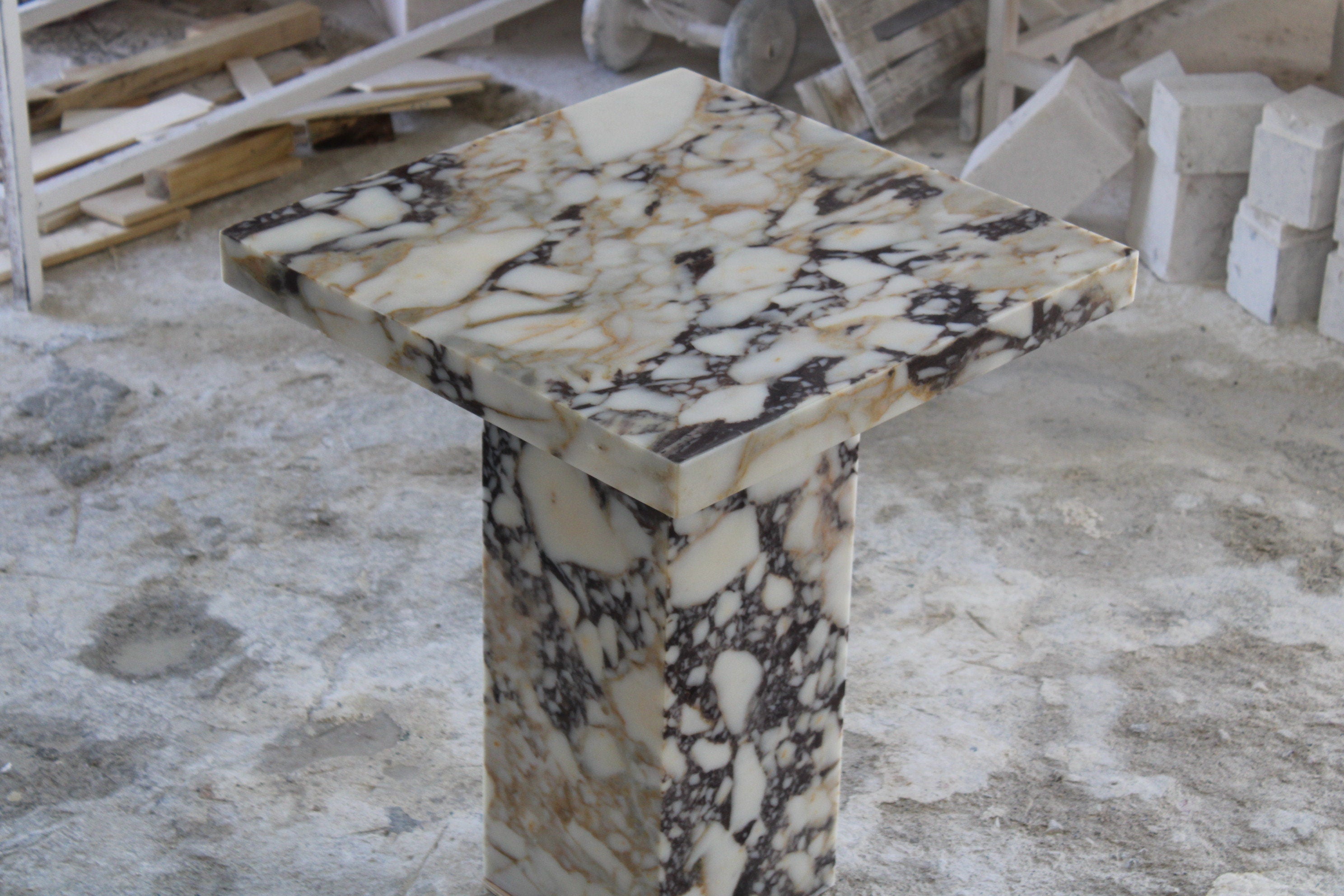 Calacatta Viola Marble Dining Table: Small Breakfast Table