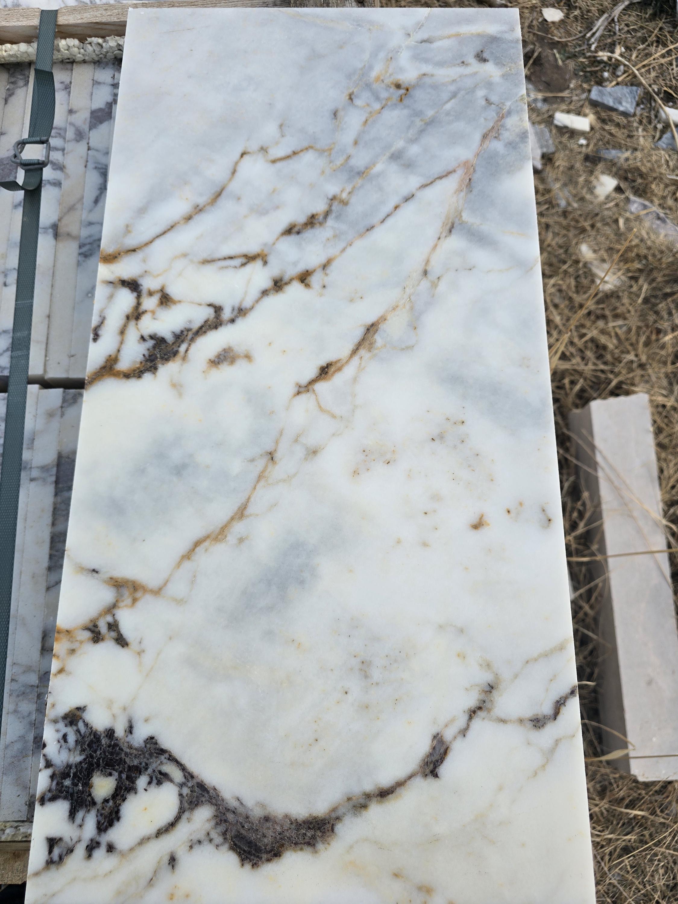 Handmade Calacatta Viola Marble Pedestal: Modern Cube Side Table