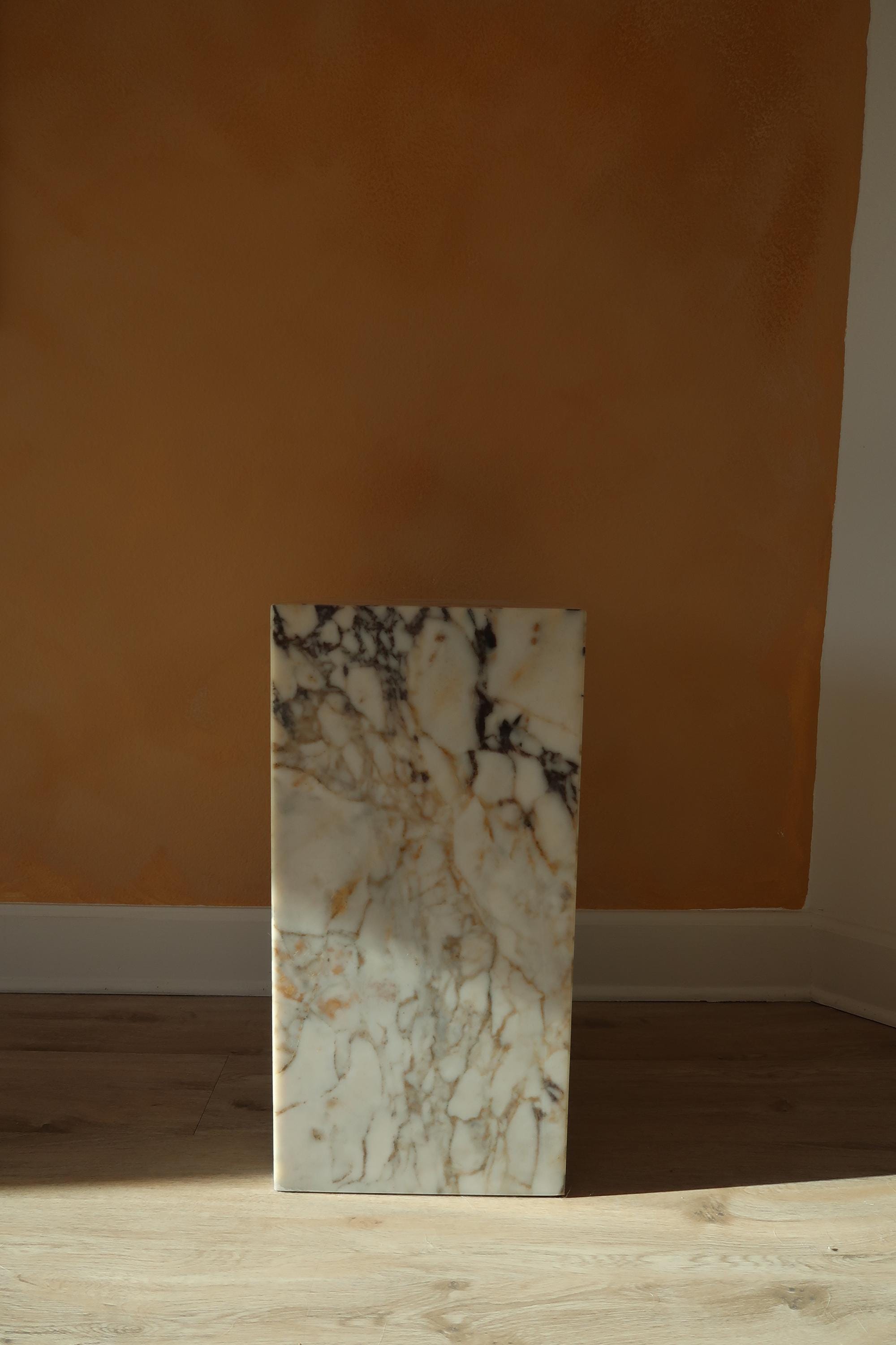 Handmade Calacatta Viola Marble Pedestal: Modern Cube Side Table